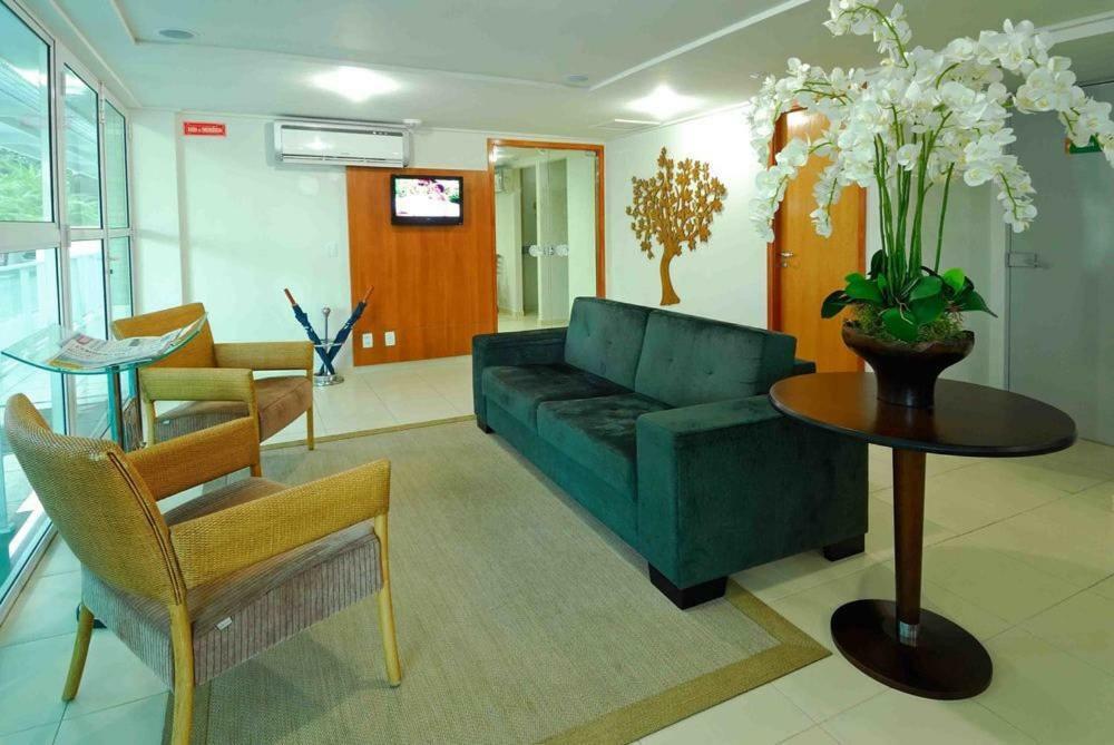 Готель Flat A Beira Mar De Joao Pessoa Com Ar Екстер'єр фото